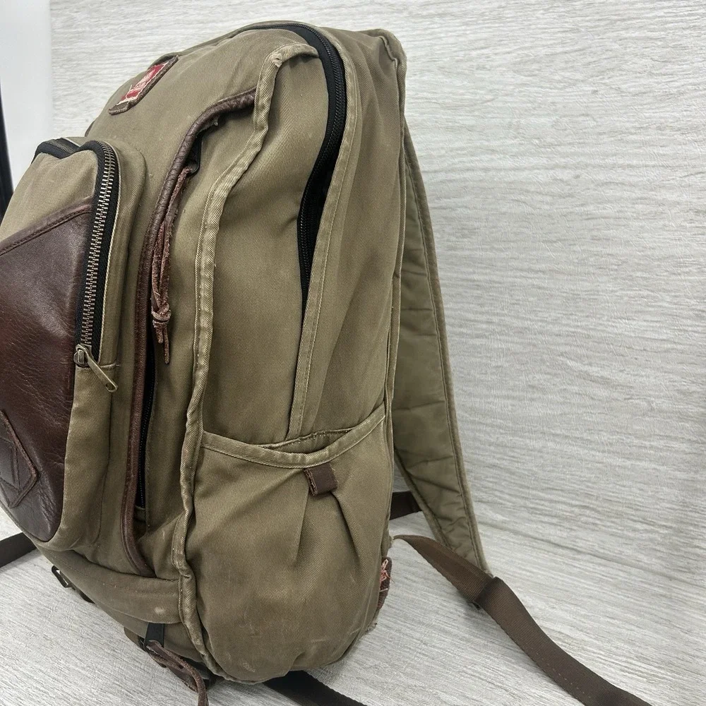 Jansport hard find